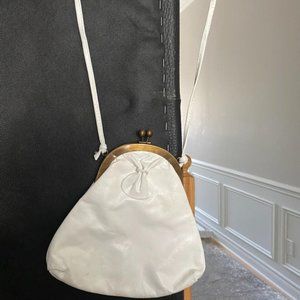 VINTAGE KARNIG MANN LADIES CLUTCH.